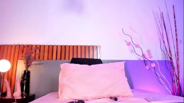 Image 10 of nora_dasilva Stream on Chaturbate on 5 days ago
