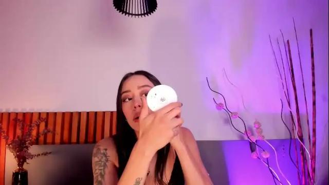 Image 6 of nora_dasilva Stream on Chaturbate on 3 days ago