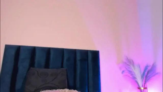 Image 6 of nora_dasilva Stream on Chaturbate on 1 month ago