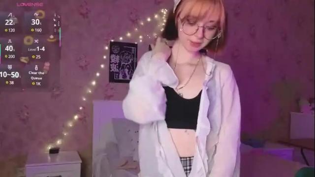 Image 4 of nora_failure Stream on Chaturbate on 2 months ago