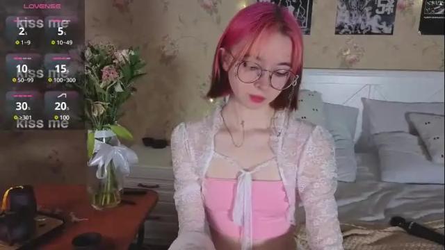 Image 2 of nora_failure Stream on Chaturbate on 1 month ago