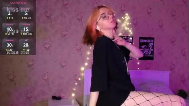 Image 2 of nora_failure Stream on Chaturbate on 4 days ago