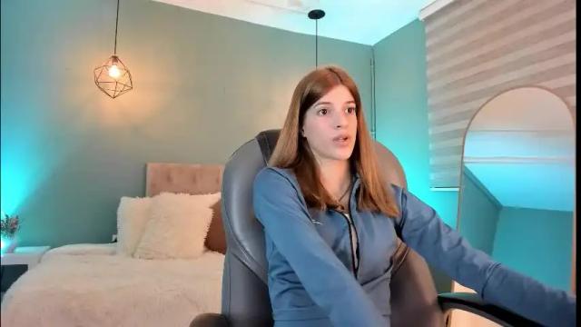 Image 7 of nora_vennucci Stream on Chaturbate on 6 days ago