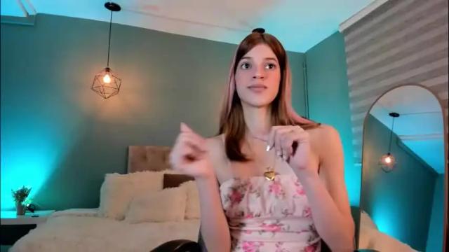 Image 8 of nora_vennucci Stream on Chaturbate on 3 days ago