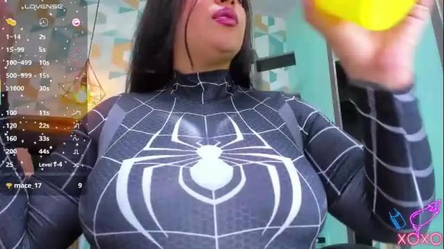 Image 6 of noraloux1 Stream on Chaturbate on 4 days ago