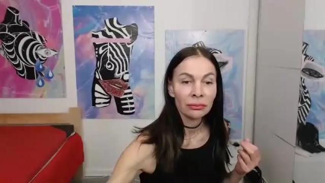 Image 3 of noraohgreys Stream on Chaturbate on 13 months ago
