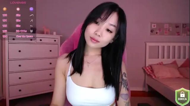 Image 6 of norma_blum Stream on Chaturbate on 2 months ago
