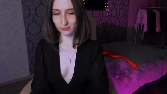 Image 12 of north_valkyrie Stream on Chaturbate on 14 months ago