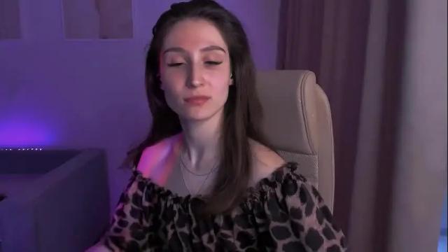 Image 2 of north_valkyrie Stream on Chaturbate on 1 month ago