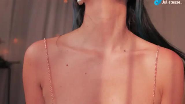 Image 8 of not_an_ordinary_girl Stream on Chaturbate on 16 months ago