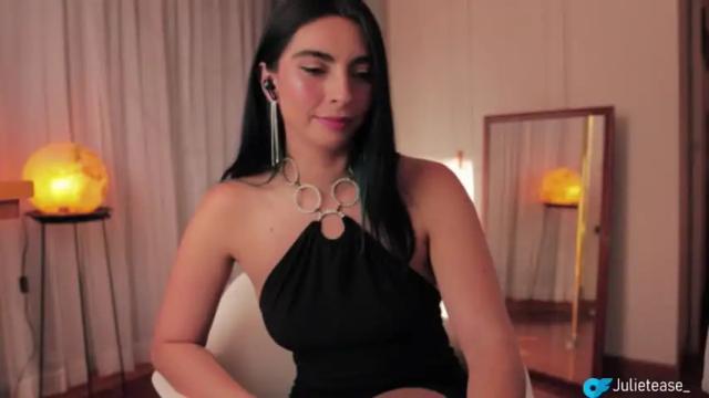 Image 7 of not_an_ordinary_girl Stream on Chaturbate on 15 months ago