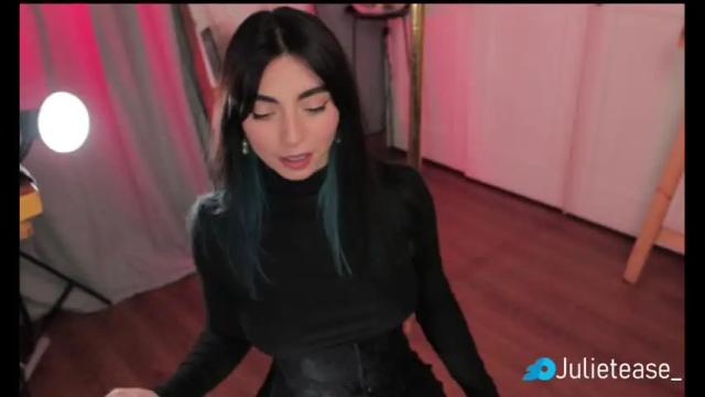 Image 2 of not_an_ordinary_girl Stream on Chaturbate on 15 months ago