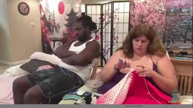 Image 4 of noturbabymoms Stream on Chaturbate on 1 month ago