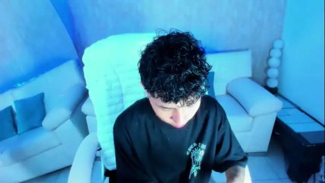 Image 2 of nova_sex1 Stream on Chaturbate on 1 month ago