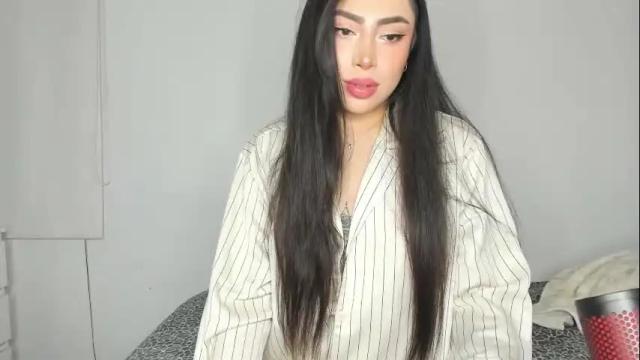 Image 7 of nova_tattoo Stream on Chaturbate on 3 months ago