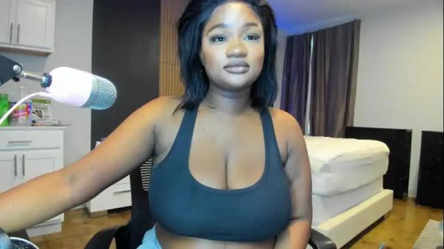 Image 8 of novacandy Stream on Chaturbate on 1 month ago