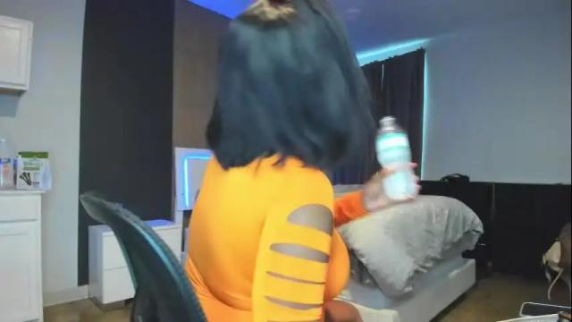 Image 8 of novacandy Stream on Chaturbate on 1 month ago