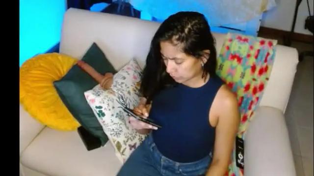 Image 4 of novaperotti Stream on Chaturbate on 4 months ago