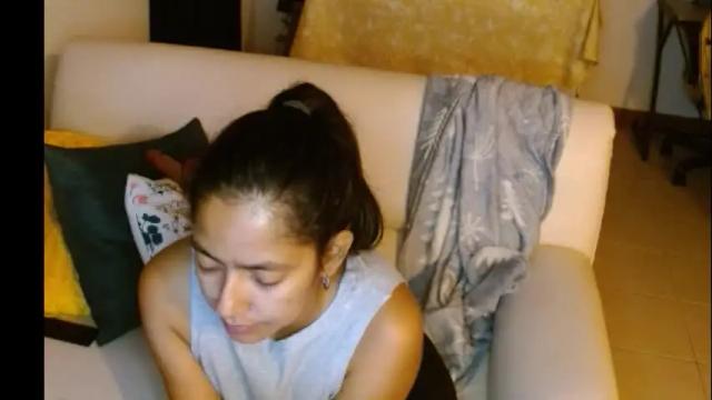 Image 2 of novaperotti Stream on Chaturbate on 4 months ago