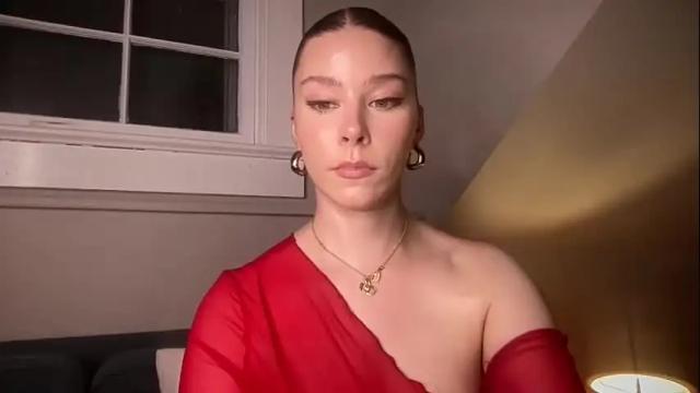 Image 2 of novavangogh Stream on Chaturbate on 5 months ago
