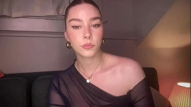 Image 12 of novavangogh Stream on Chaturbate on 2 days ago