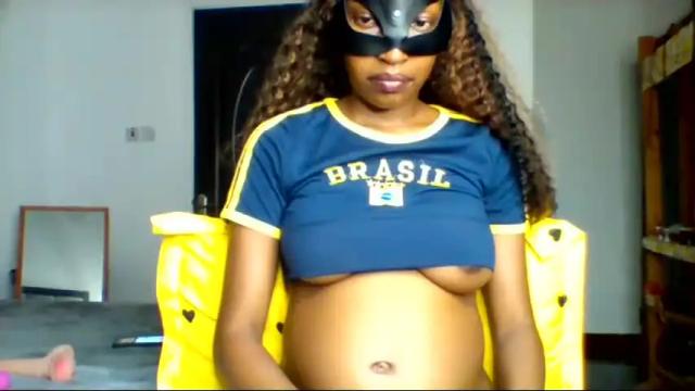 Image 10 of nubian_queen1033 Stream on Chaturbate on 27 days ago