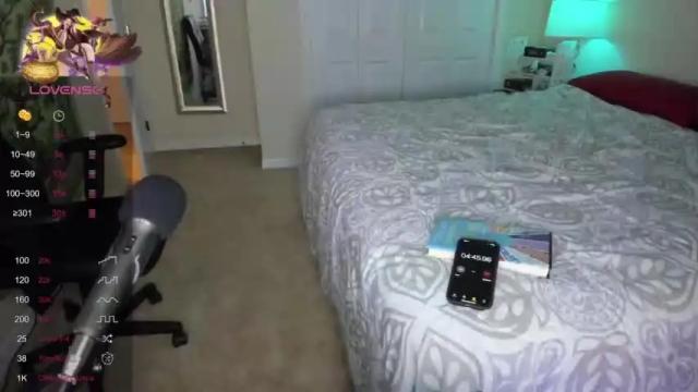 Image 3 of nudiststreamer Stream on Chaturbate on 18 months ago