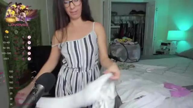 Image 3 of nudiststreamer Stream on Chaturbate on 17 months ago