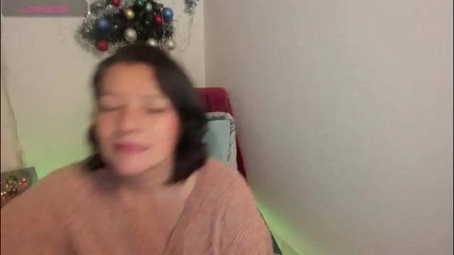 Image 2 of nuit_rose Stream on Chaturbate on 20 days ago