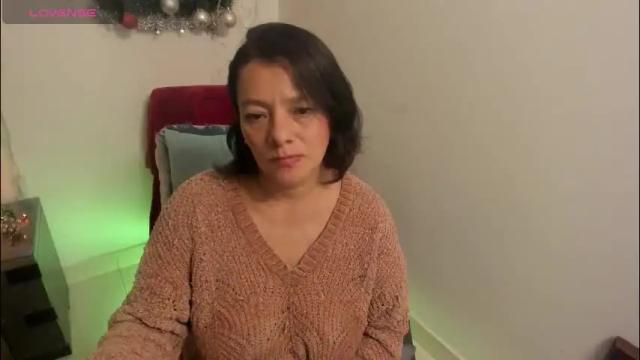 Image 6 of nuit_rose Stream on Chaturbate on 20 days ago