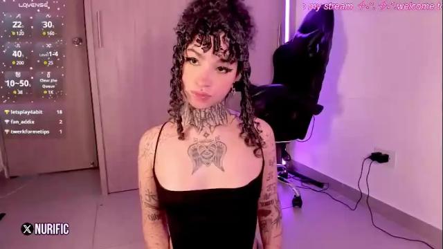 Image 2 of nurific Stream on Chaturbate on 1 month ago