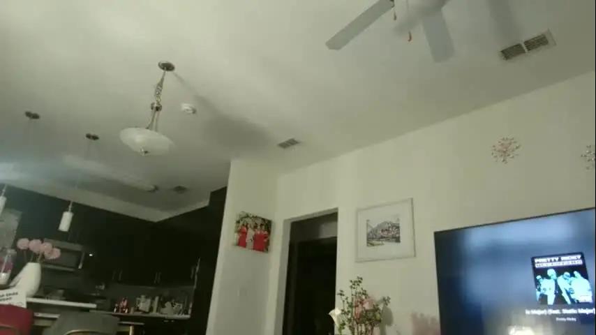 nursekittyslut Chaturbate