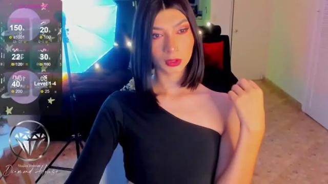 Image 4 of nut_foxx Stream on Chaturbate on 15 months ago