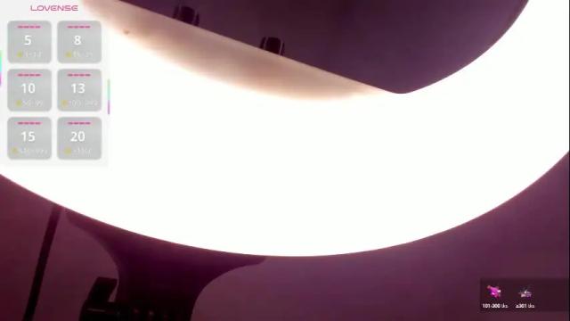 Image 12 of nut_foxx Stream on Chaturbate on 2 months ago