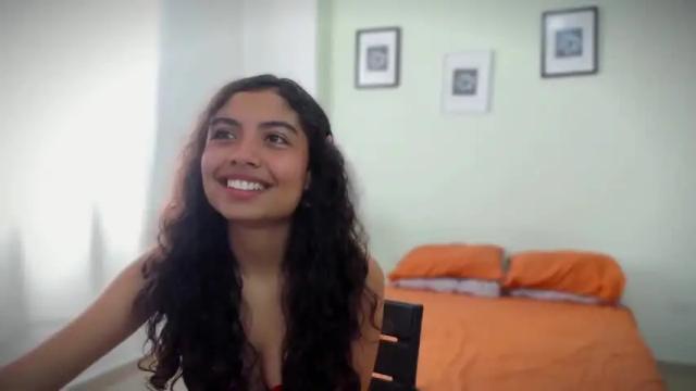 Image 4 of nuxxita_hot Stream on Chaturbate on 17 months ago