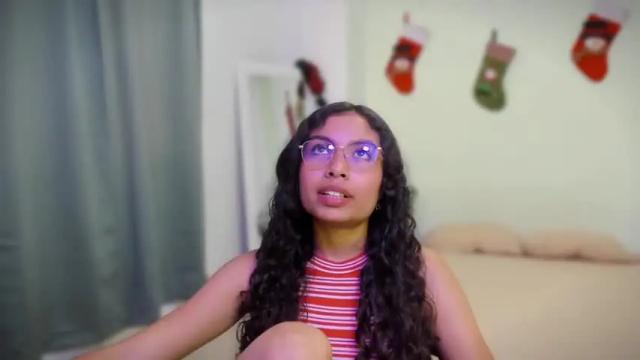 Image 12 of nuxxita_hot Stream on Chaturbate on 16 months ago