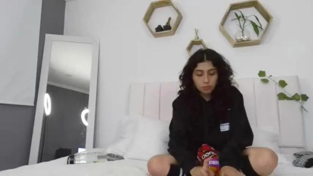 Image 2 of nyankat11 Stream on Chaturbate on 23 months ago