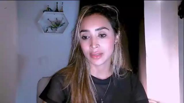 Image 10 of nycole_1988 Stream on Chaturbate on 2 months ago