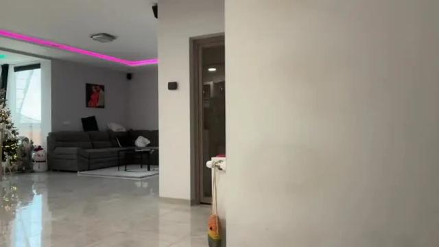 Image 7 of nyconik Stream on Chaturbate on 1 month ago