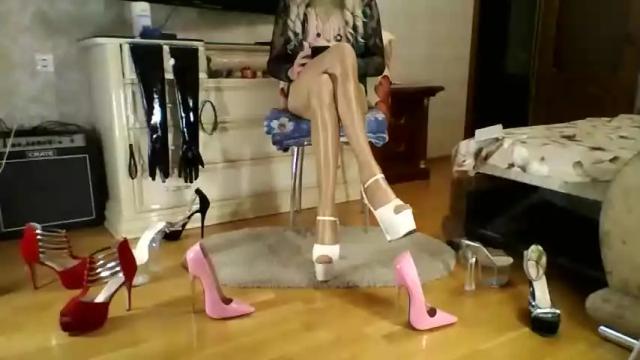 Image 10 of nylonfootfetisnqueen Stream on Chaturbate on 20 months ago