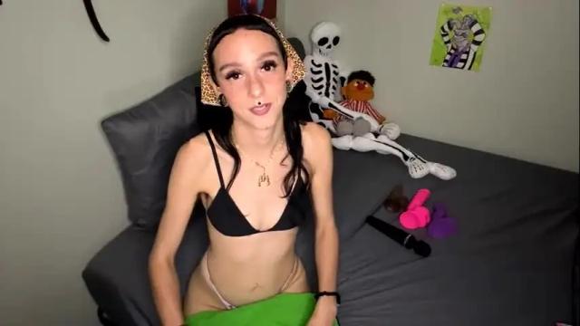 Image 10 of nymphaeaorion Stream on Chaturbate on 2 months ago