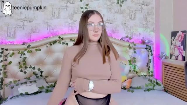 Image 2 of nymphalean Stream on Chaturbate on 18 months ago