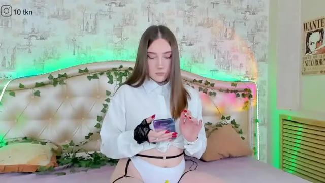 Image 2 of nymphalean Stream on Chaturbate on 17 months ago