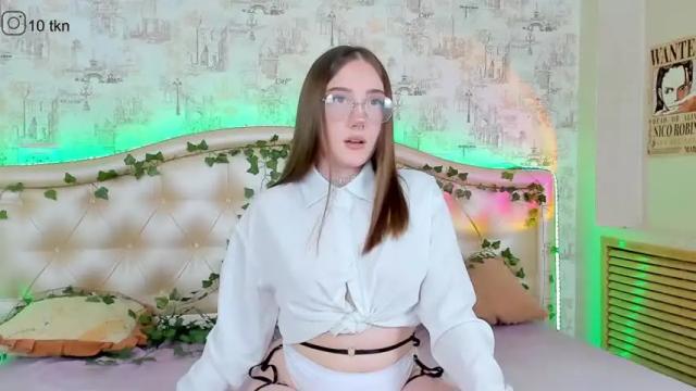 Image 4 of nymphalean Stream on Chaturbate on 17 months ago