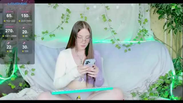 Image 7 of nymphalean Stream on Chaturbate on 26 days ago