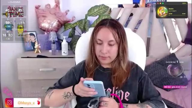 Image 3 of nyx_andria Stream on Chaturbate on 1 month ago