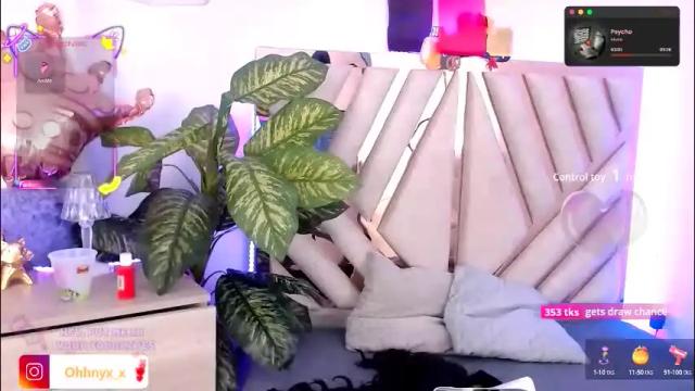 Image 2 of nyx_andria Stream on Chaturbate on 1 month ago
