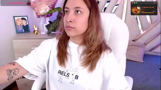 Image 3 of nyx_andria Stream on Chaturbate on 1 month ago