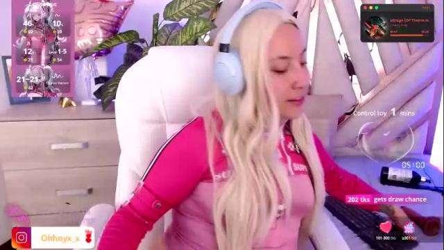 Image 11 of nyx_andria Stream on Chaturbate on 26 days ago
