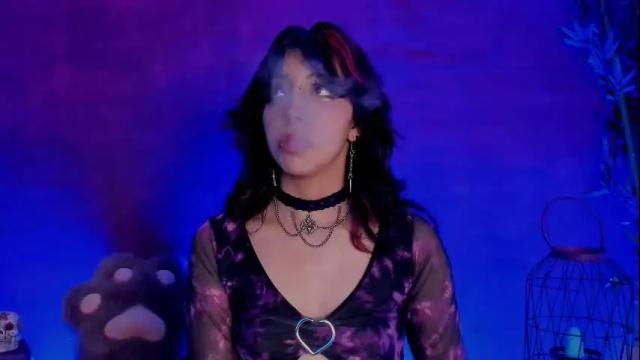 Image 3 of nyx_nayla Stream on Chaturbate on 2 months ago